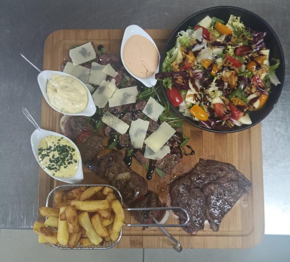 Hotel Restaurant L'Escale Du Bon Accueil Rambrouch Εξωτερικό φωτογραφία